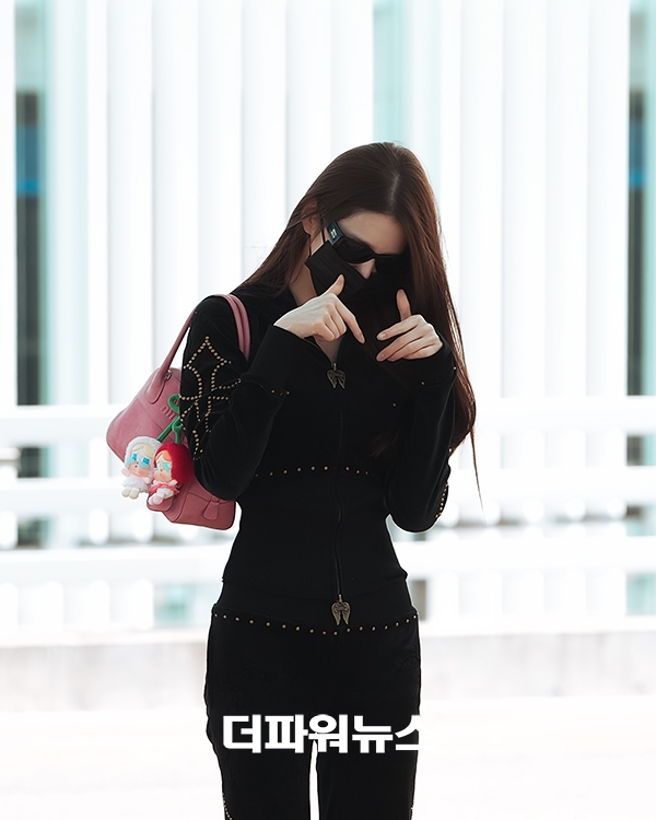 아이브 장원영, 인천국제공항 출국