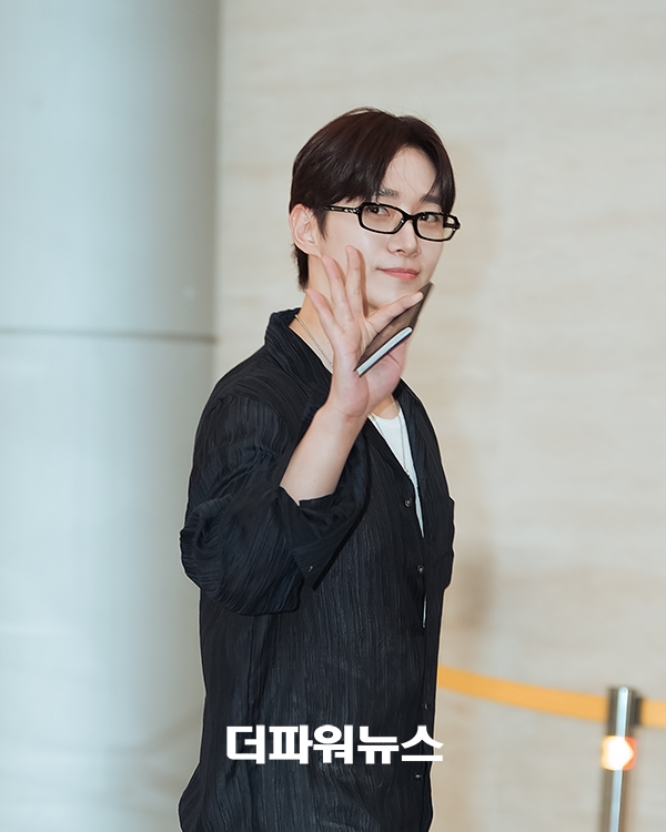 이준호, 김포국제공항 출국