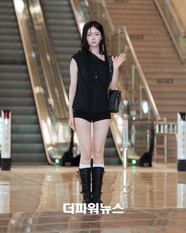 아이브 레이, 김포국제공항 출국