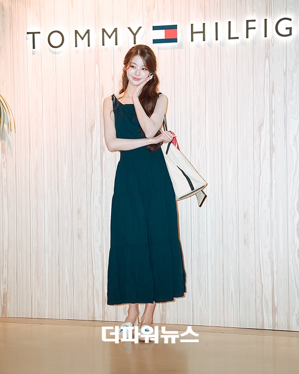 아이브 장원영, 포토월 행사