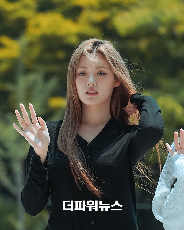 피프티피프티 아테나, 방송국 출근길