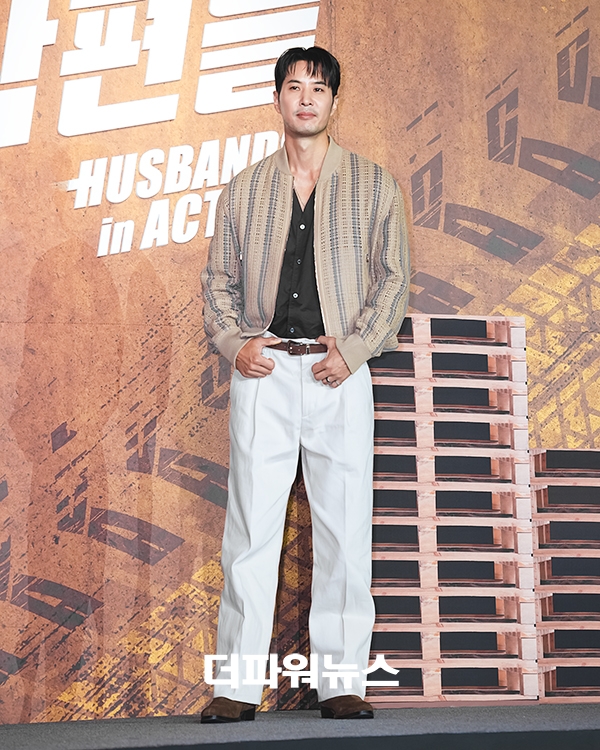 김지석, 넷플릭스 영화 <남편들> 제작보고회