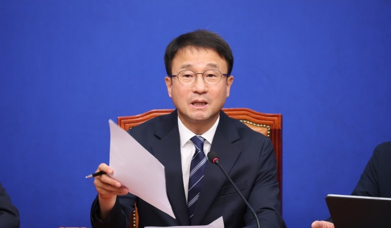 발언하는 한병도 당 대표 직무대행(사진=연합뉴스)