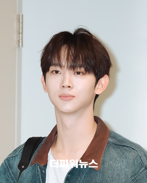 앤더블 유승언, 김포국제공항 출국