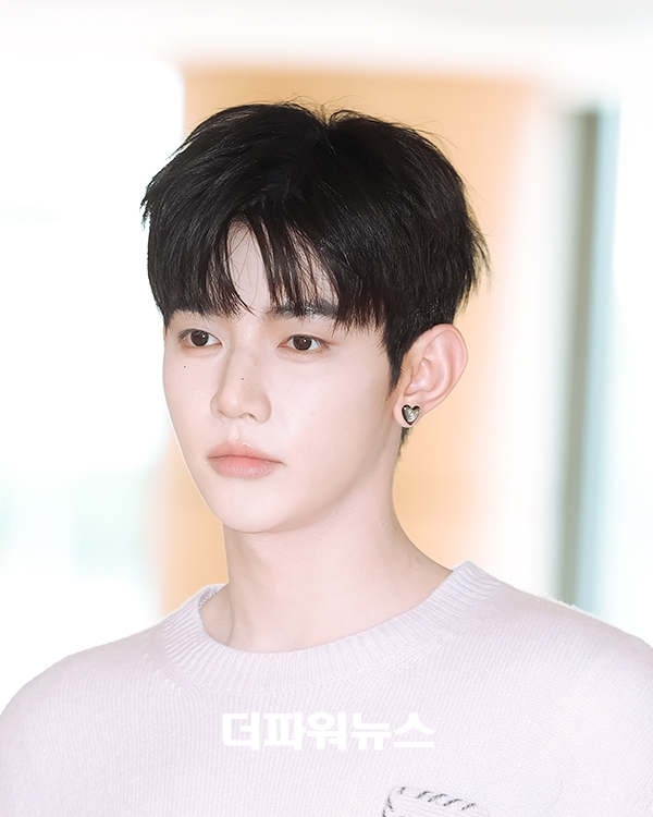 앤더블 장하오, 김포국제공항 출국
