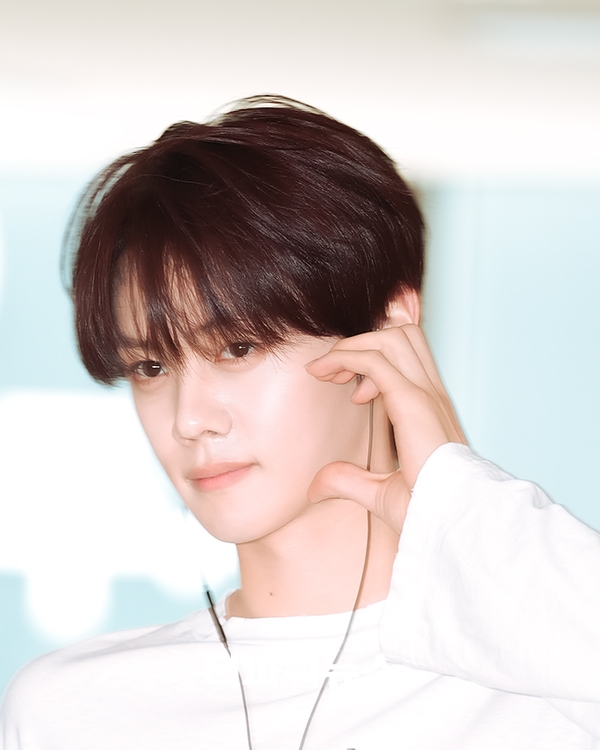 앤더블 김규빈, 김포국제공항 출국