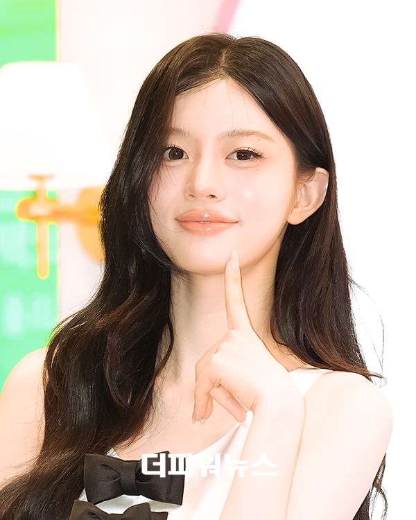 아일릿 민주, 포토월 행사