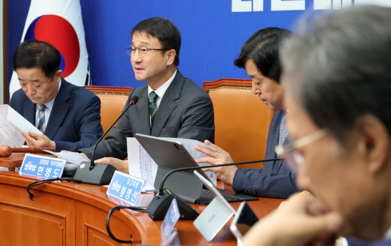 발언하는 한병도 당 대표 직무대행(사진=연합뉴스)