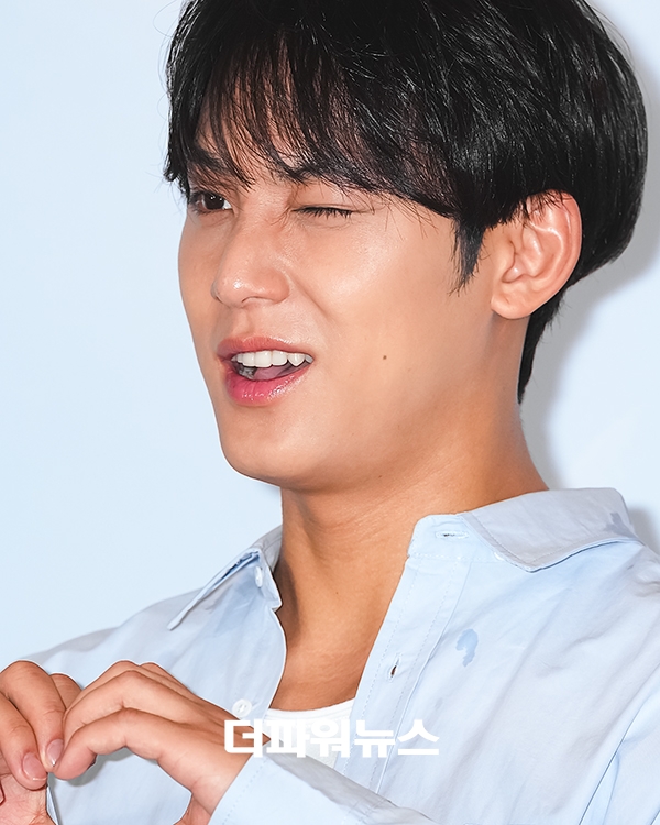 세븐틴 민규, 포토월 행사