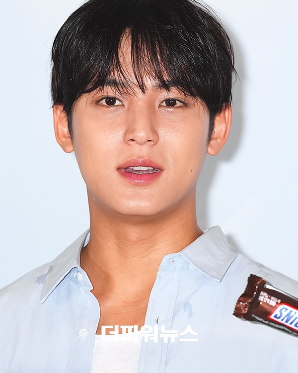세븐틴 민규, 포토월 행사