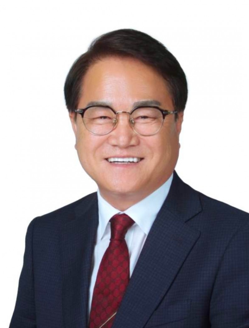 김하수 전)청도군수
