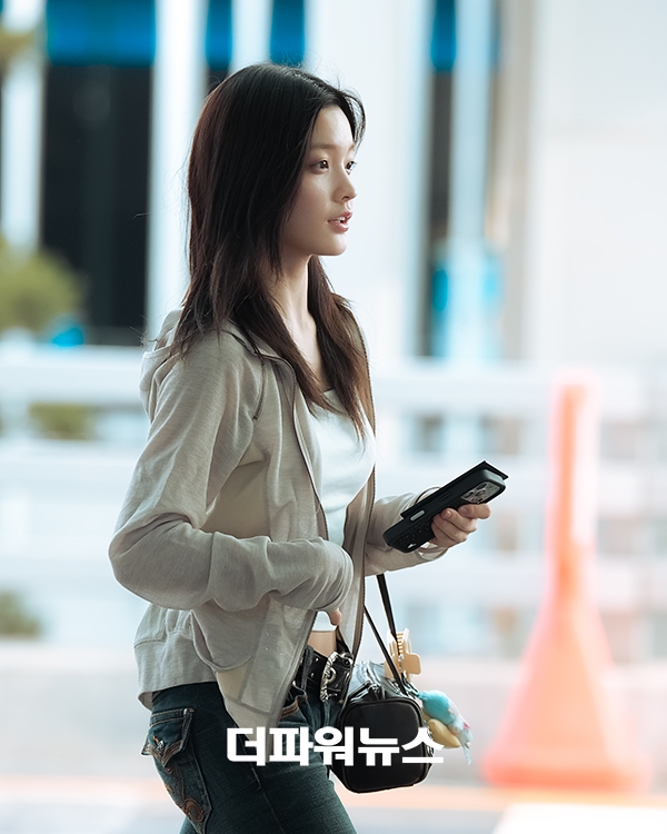 아일릿 이로하, 인천국제공항 출국