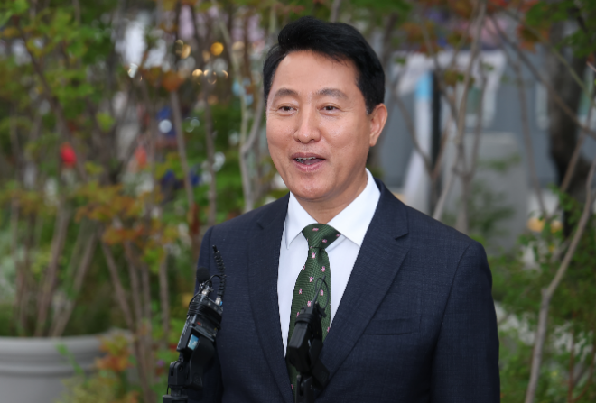 1심 선고 관련 입장 밝히는 오세훈 서울시장.(사진=연합뉴스)