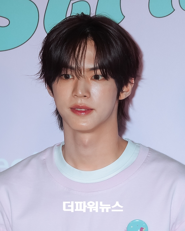 투어스 도훈, 포토월 행사