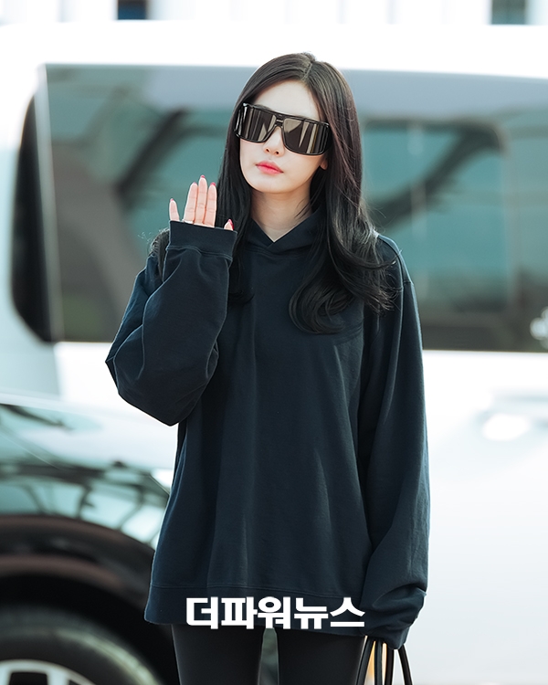 에스파 닝닝, 인천국제공항 출국