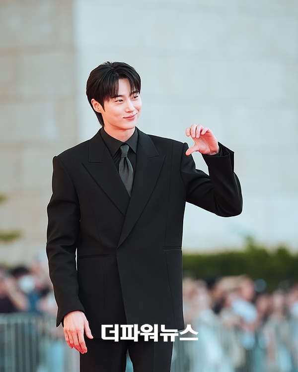 변우석, 5회 청룡시리즈어워즈 레드카펫