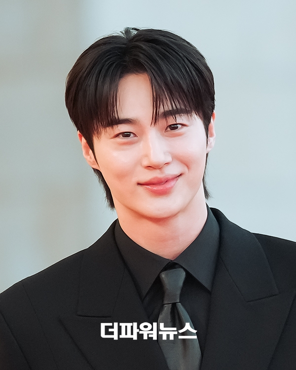 변우석, 5회 청룡시리즈어워즈 레드카펫
