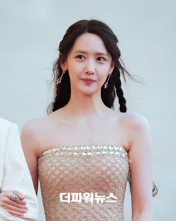 윤아, 5회 청룡시리즈어워즈 레드카펫