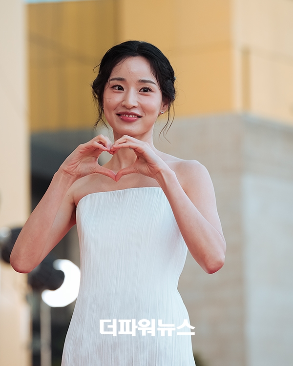 방효린, 5회 청룡시리즈어워즈 레드카펫