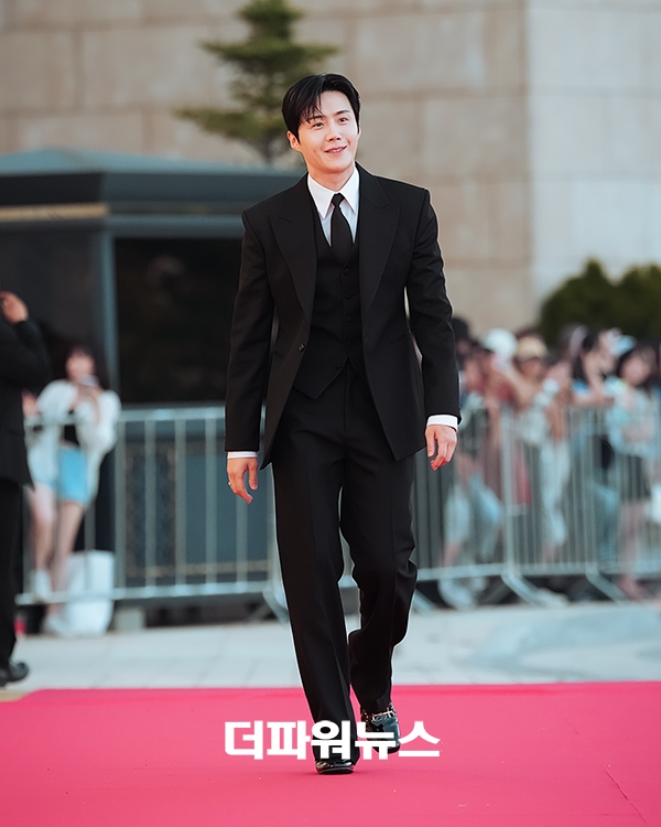 김선호, 5회 청룡시리즈어워즈 레드카펫