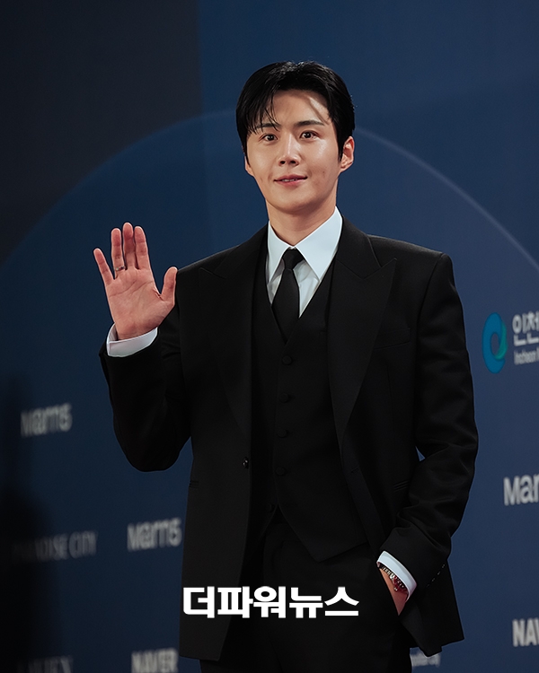 김선호, 5회 청룡시리즈어워즈 레드카펫
