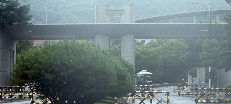 해체 후 국방방첩본부로 변경되는 국군방첩사령부 위병소 앞(사진=연합뉴스)