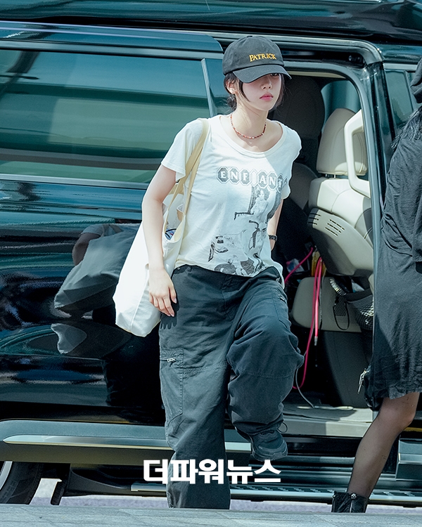 에스파 카리나, 인천국제공항 출국