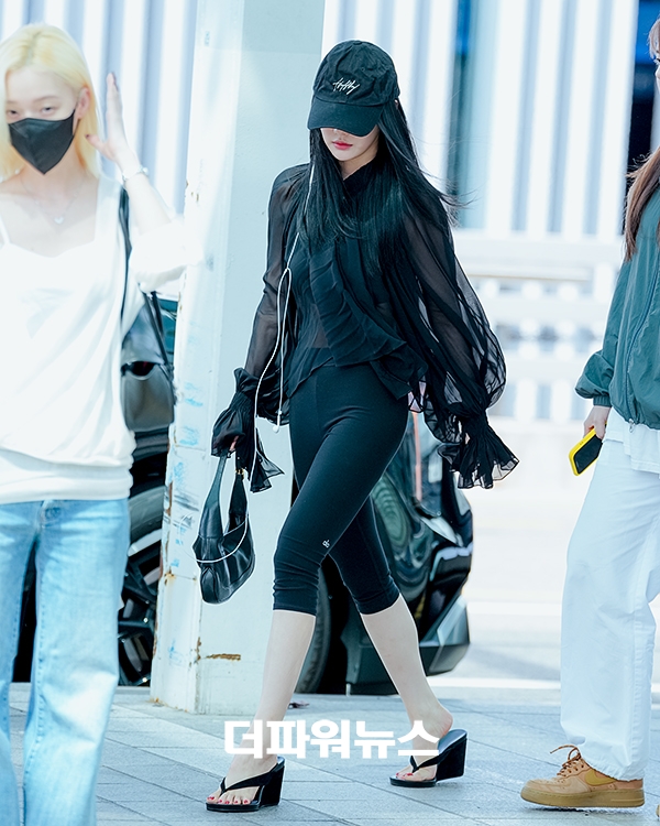 에스파 닝닝, 인천국제공항 출국