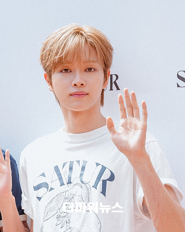 라이즈 성찬, 포토월 행사