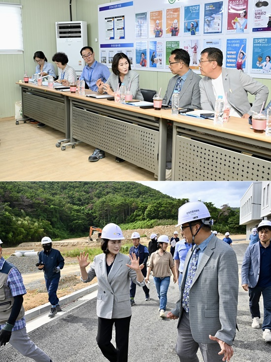 (위사진)우성빈 기장군수(우측 3번째)가 부산기장촬영소 건립현장을 방문해 영화진흥위원회 관계자들과 회의를 하고 있다./(아래사진) 우성빈 기장군수가 영화진흥위원회 관계자들과 부산기장촬영소 건립현장을 둘러보고 있다.(사진제공=부산 기장군)