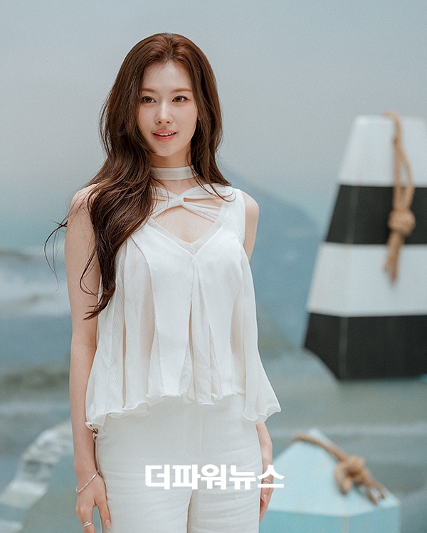 트와이스 사나, 포토월 행사