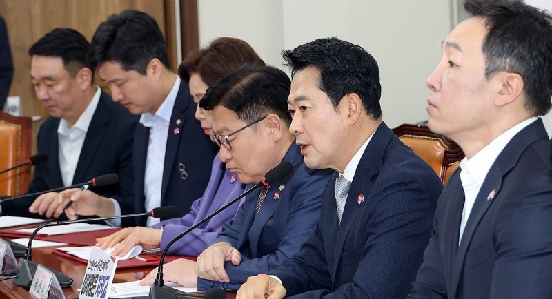 최고위원회의 발언하는 장동혁 대표(사진=연합뉴스)