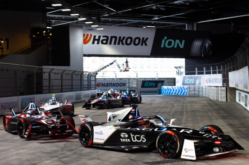 포뮬러 E 시즌 11 2025 런던 E-PRIX 경기 장면.(사진=한국타이어)