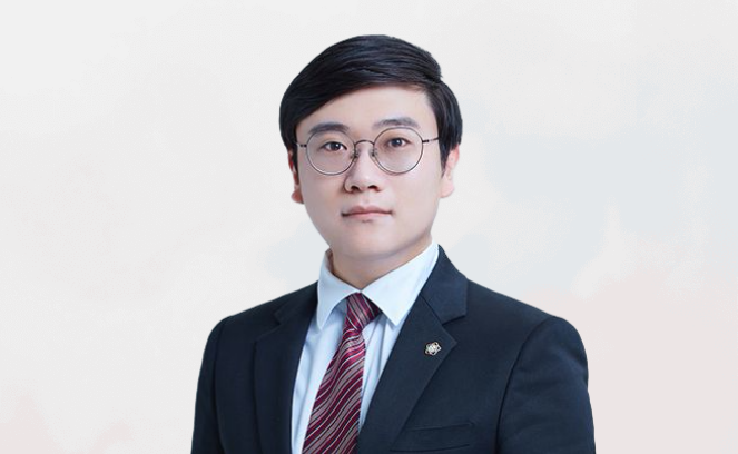 법무법인 YK 창원 분사무소 정민욱 변호사