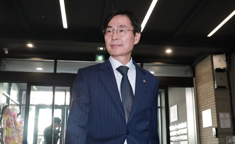 국민의힘 윤리위 출석하는 조경태 의원(사진=연합뉴스)