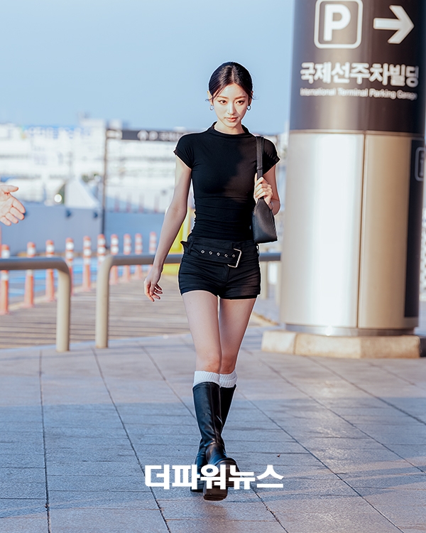 미야오 안나, 김포국제공항 출국
