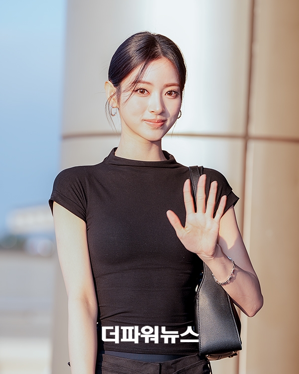 미야오 안나, 김포국제공항 출국