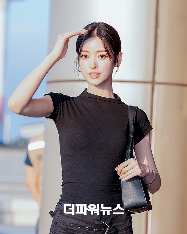 미야오 안나, 김포국제공항 출국