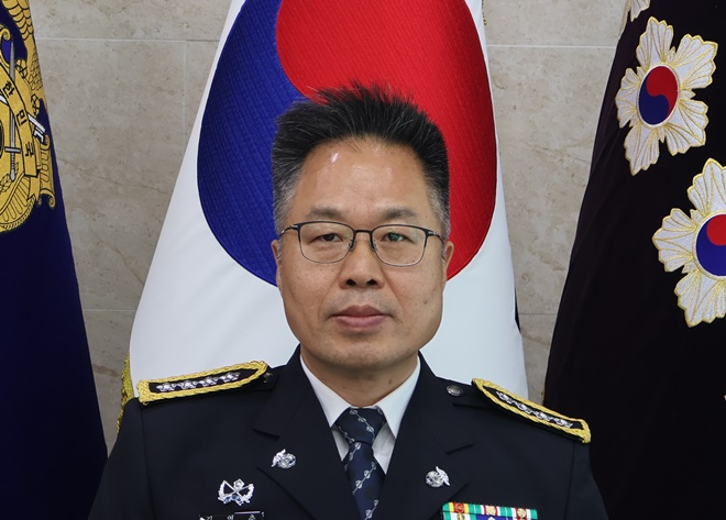 김영춘 소장.(사진제공=경주교도소)