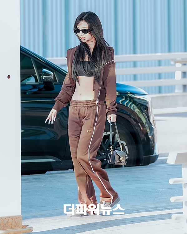아이들 소연, 인천국제공항 출국