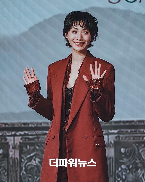 나나, 넷플릭스 시리즈 스캔들 제작발표회