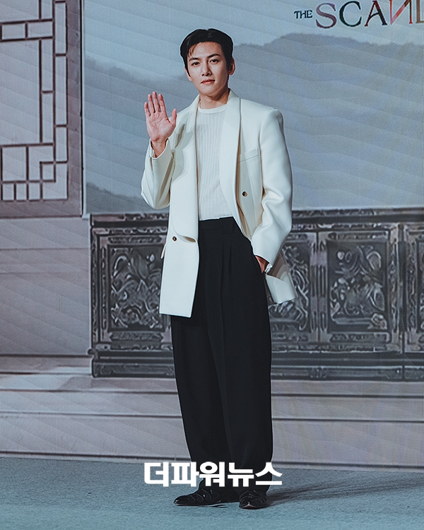지창욱, 넷플릭스 시리즈 스캔들 제작발표회