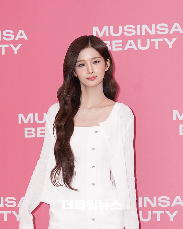엔믹스 설윤, 포토월 행사
