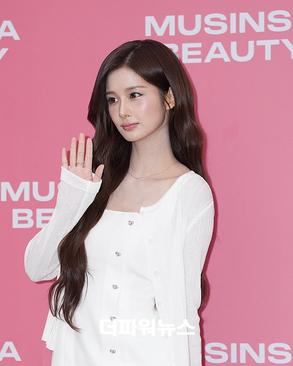엔믹스 설윤, 포토월 행사