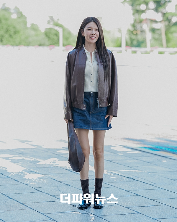 효리수 수영, 김포국제공항 출국