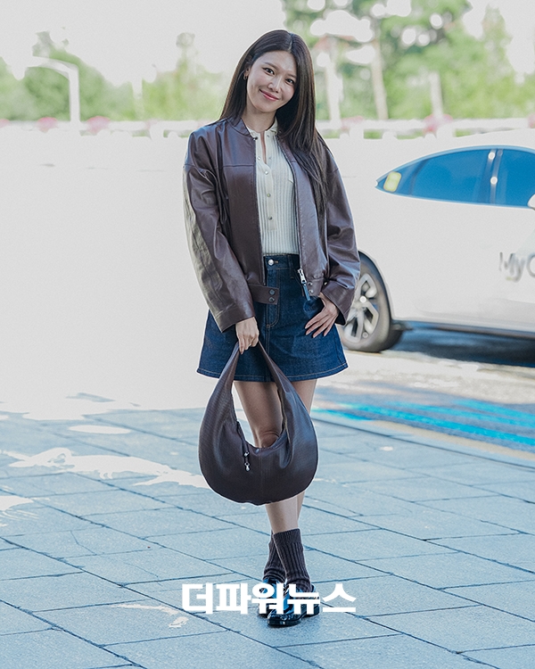 효리수 수영, 김포국제공항 출국