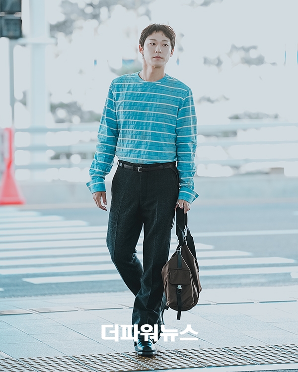 이도현, 인천국제공항 출국