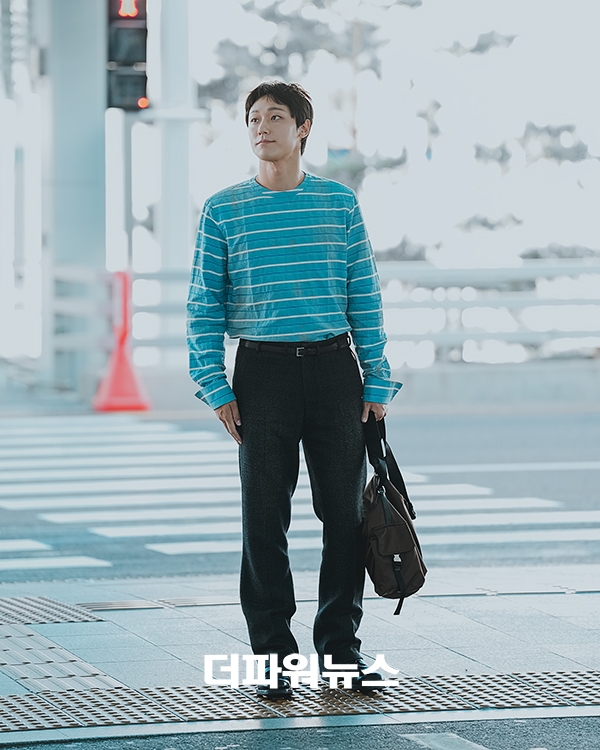 이도현, 인천국제공항 출국