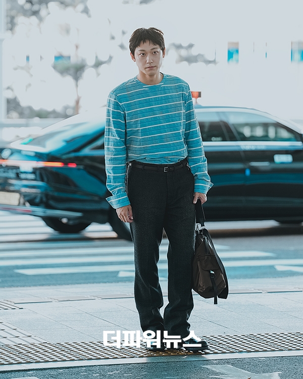 이도현, 인천국제공항 출국