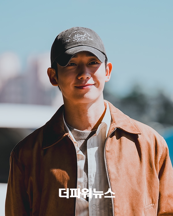 정해인, 김포국제공항 출국